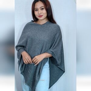 Exclusive 100% Cashmere Hand Made Nepal Poncho Shawl Gray  NEW